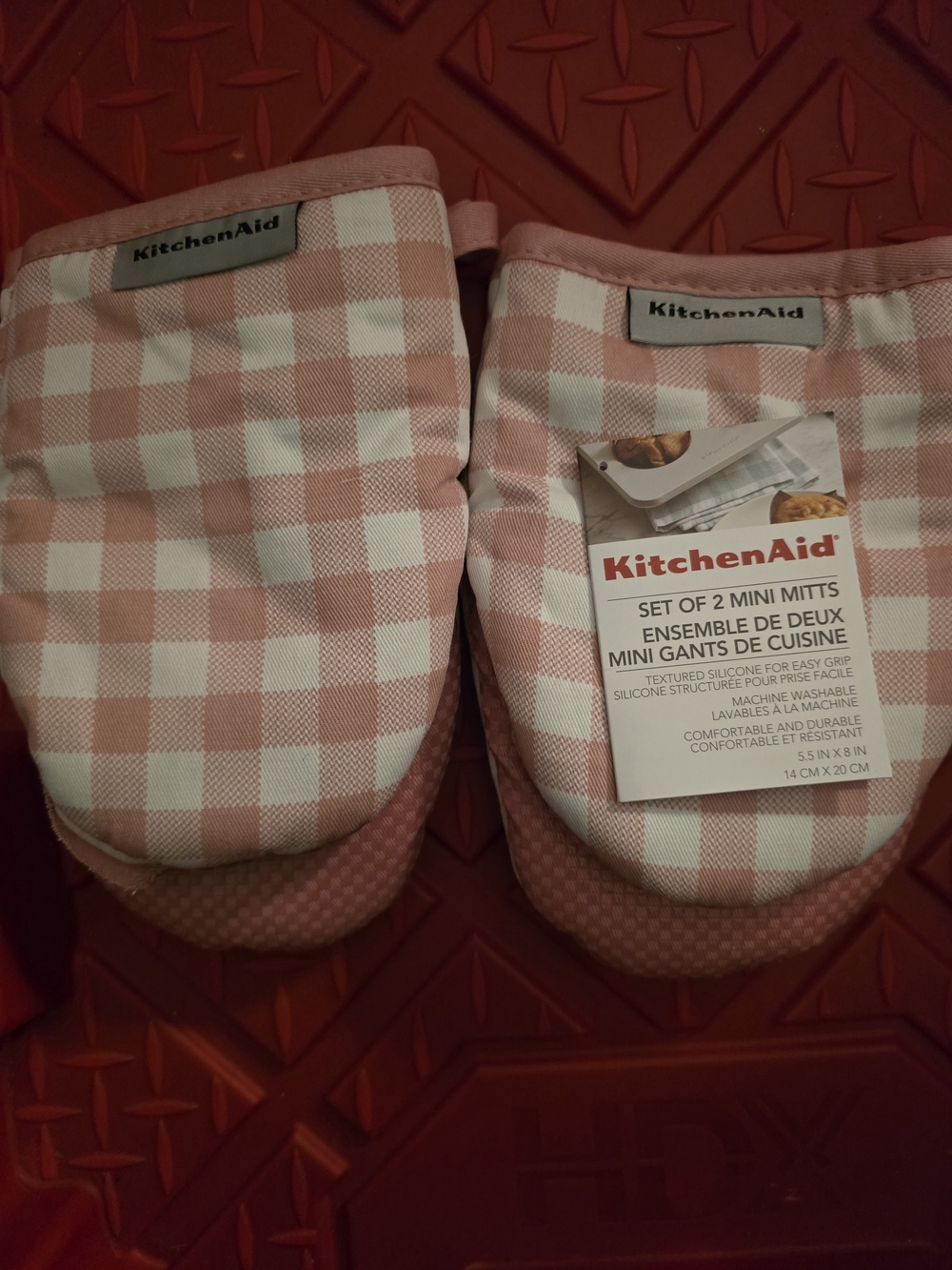 NWT KitchenAid Pink and White Gingham Mini Oven Mitts - Set of 2